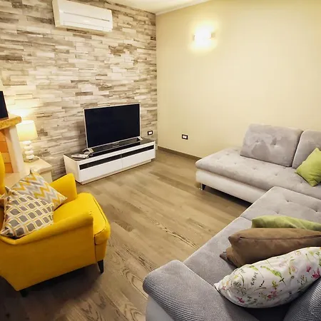 Kancelir Apartment *