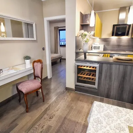Kancelir Apartment *